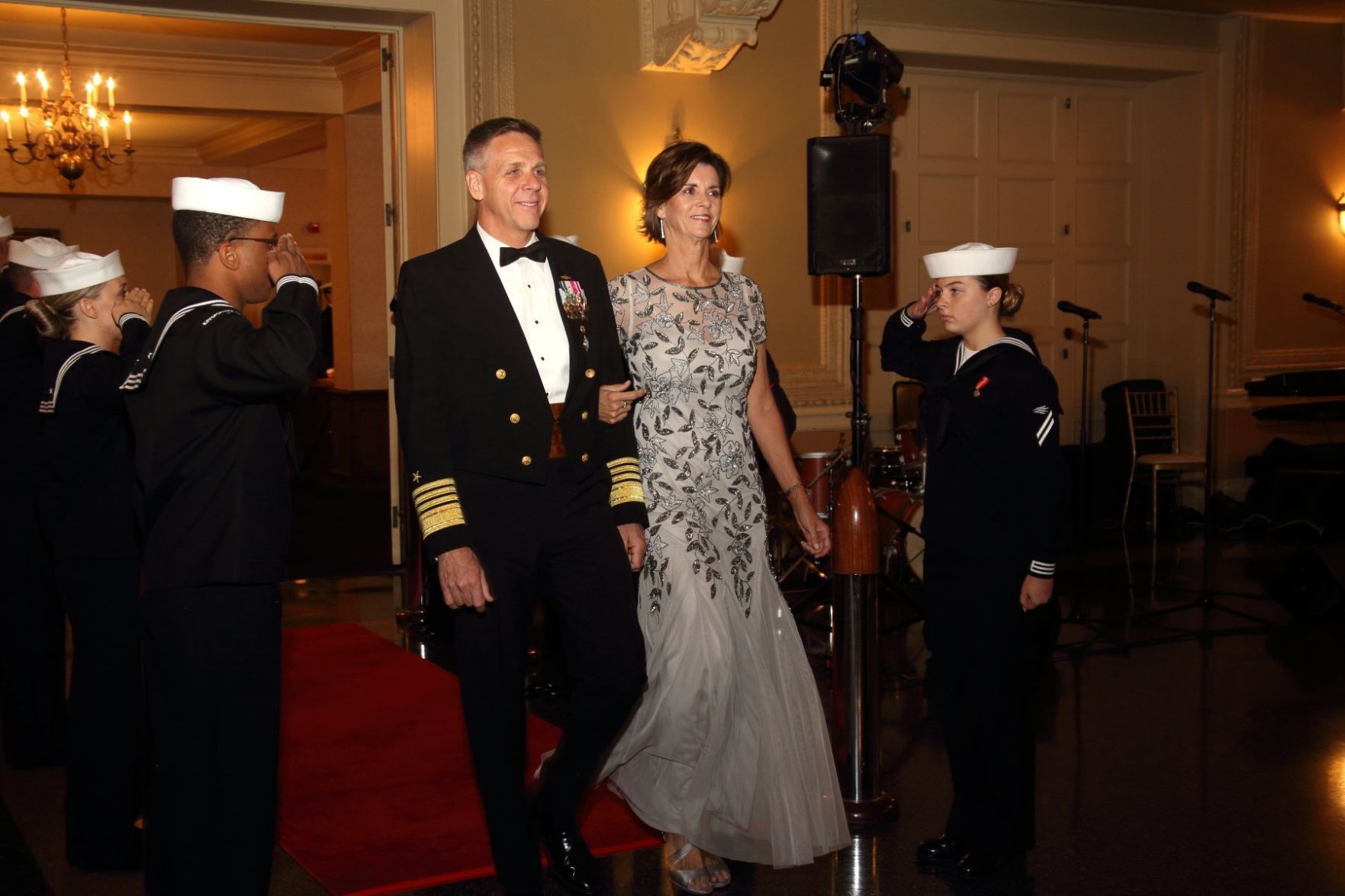 101919NavyBall_34.JPG